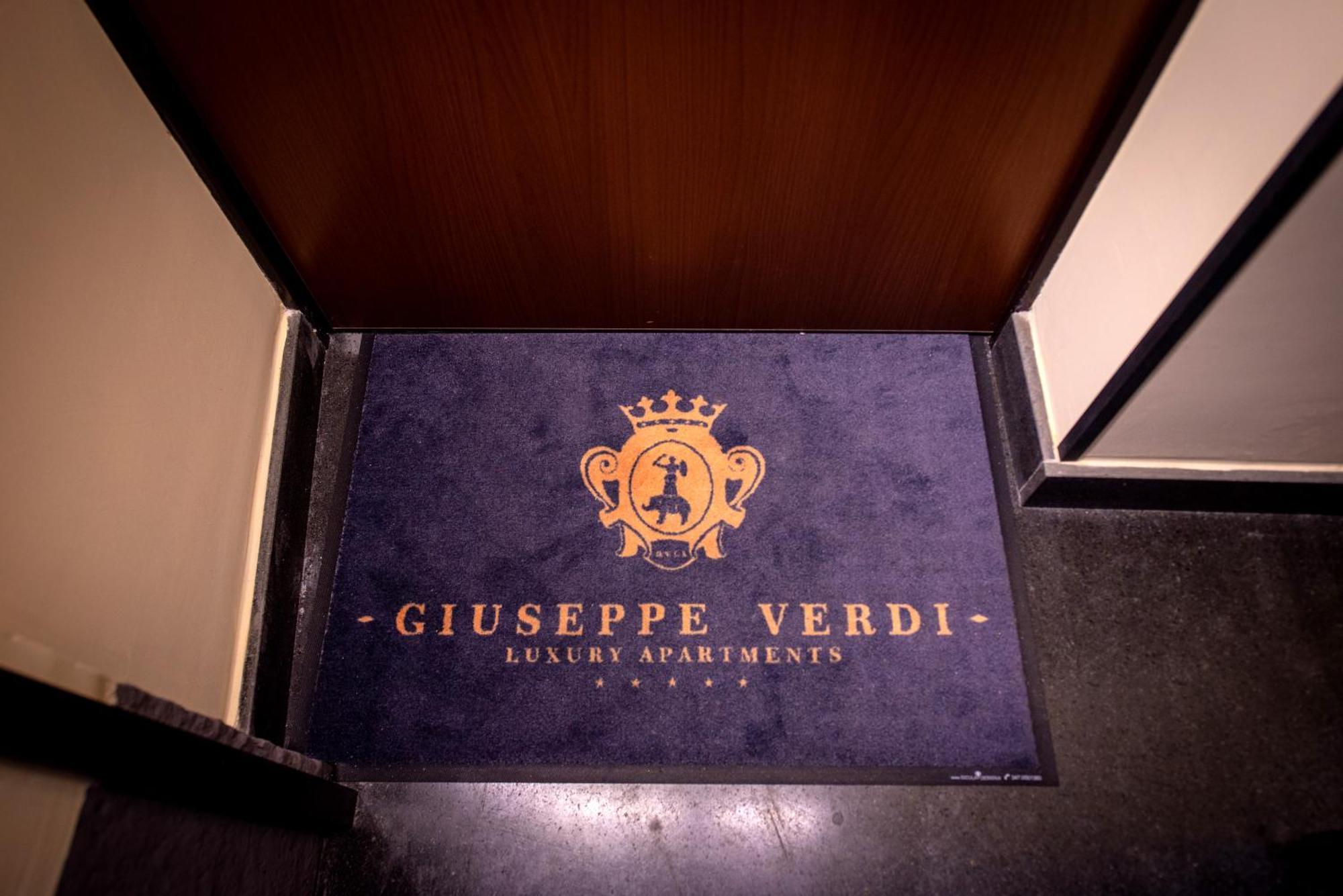 Giuseppe Verdi Luxury Apartments Catania Centro חדר תמונה